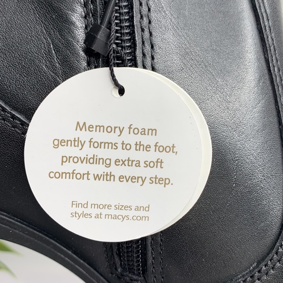 GIANI BERNINI Women's Black Korma Ankle Booties - Picture 8 of 13